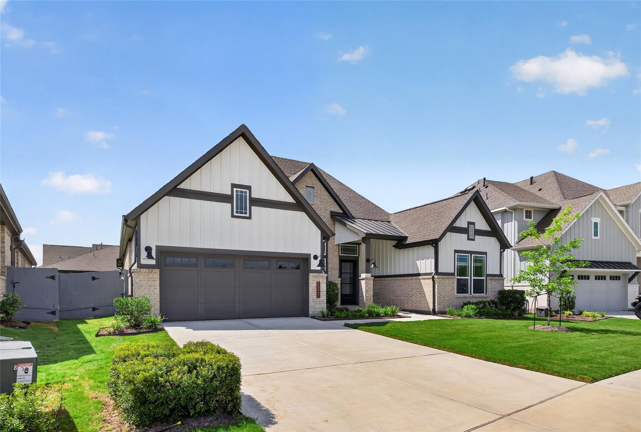 32451 Violet Dancer Court