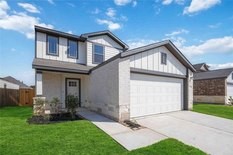 Photo of 5311 Basquiat Drive, Houston, TX 77048 (MLS # 72591649)