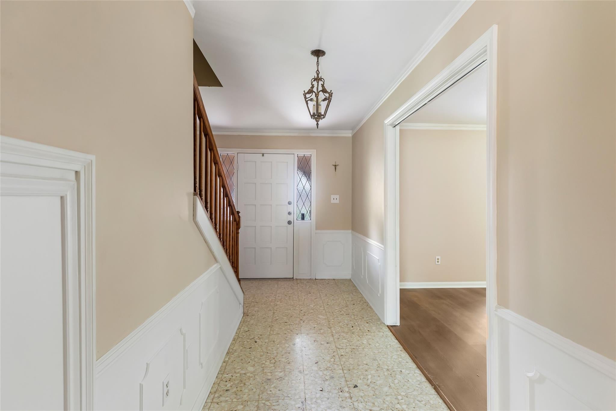 2210 Laurel Hill Drive