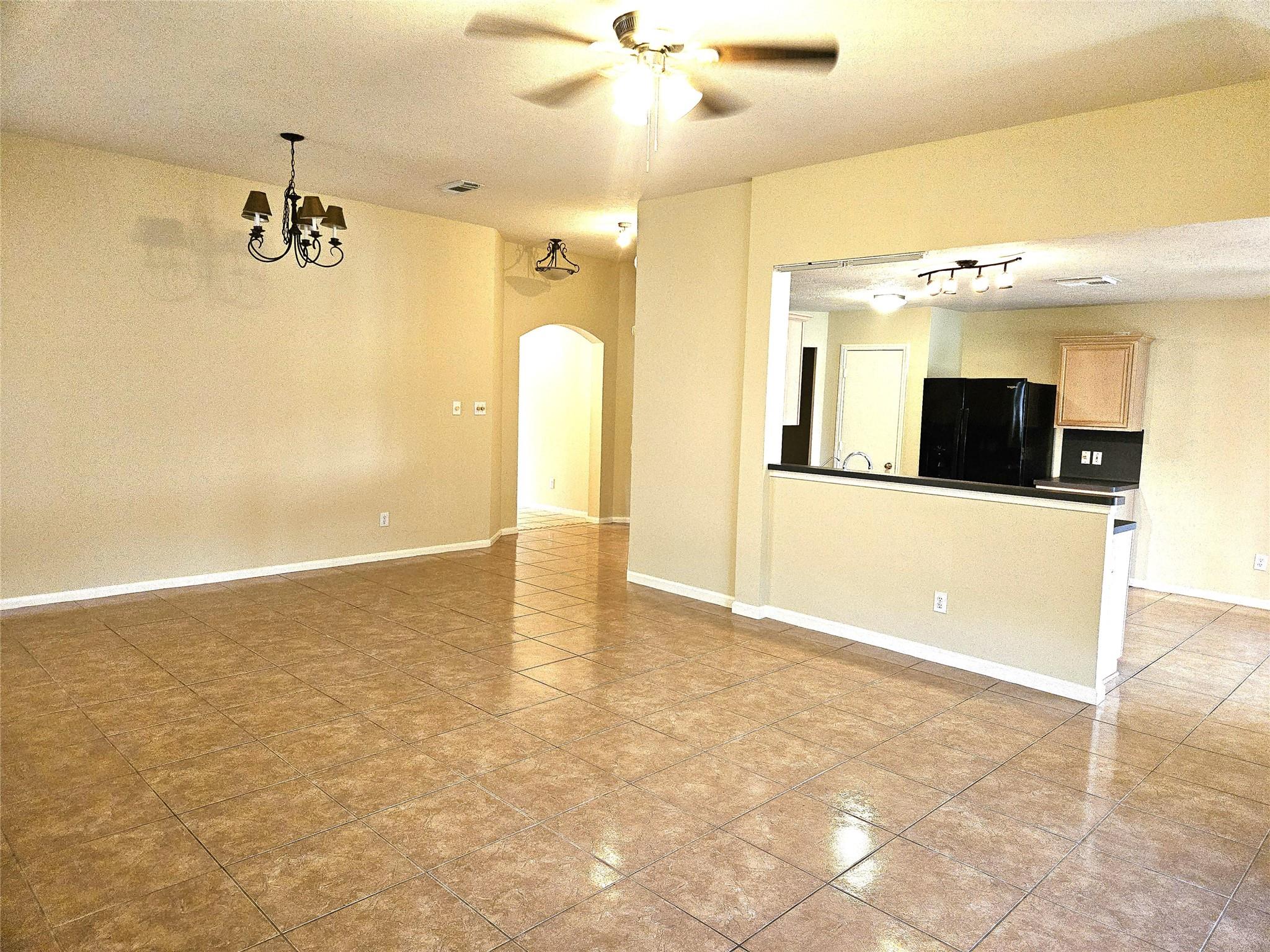 23127 N Waterlake
