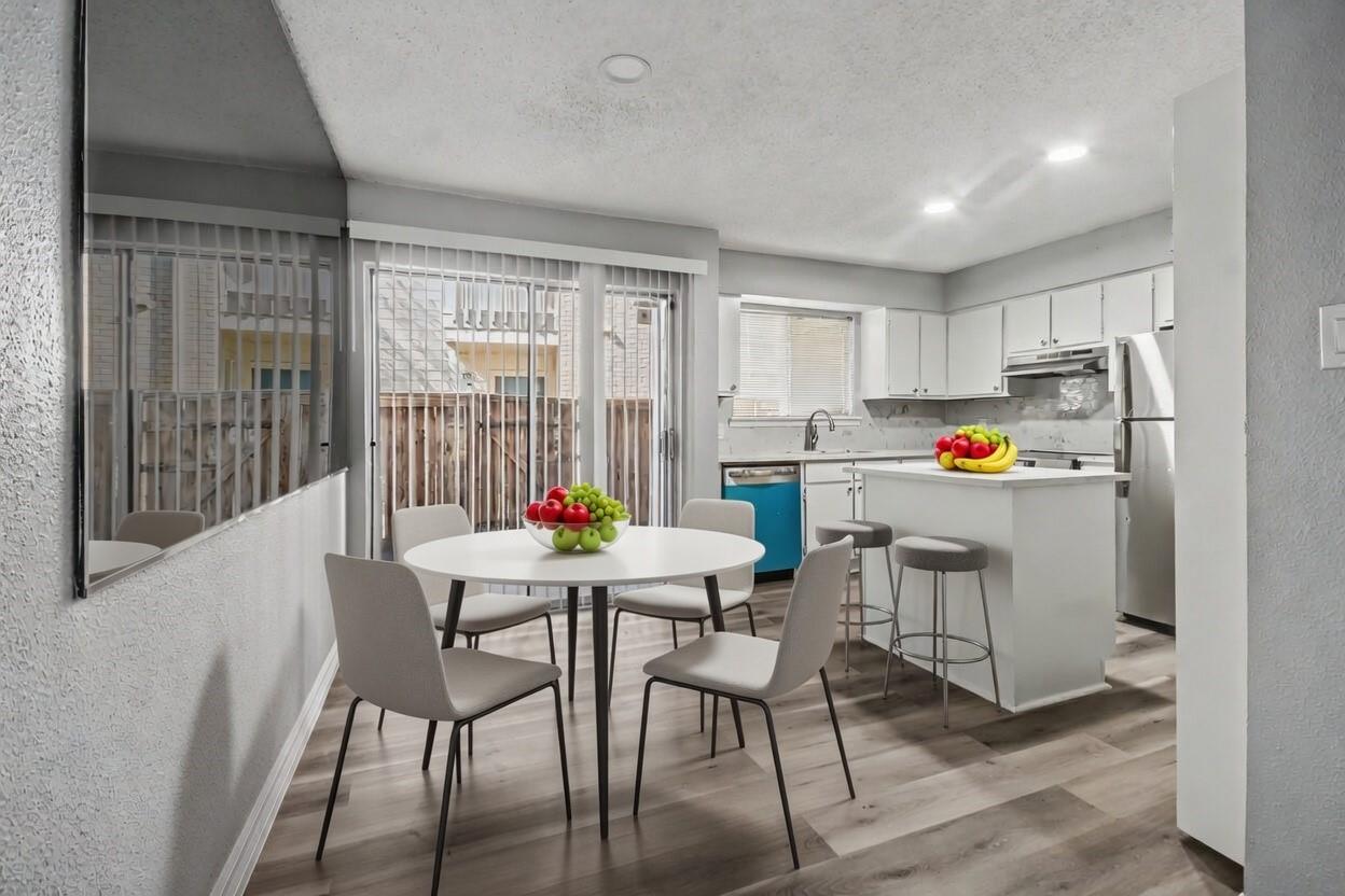 3919 Fairmont Parkway 113