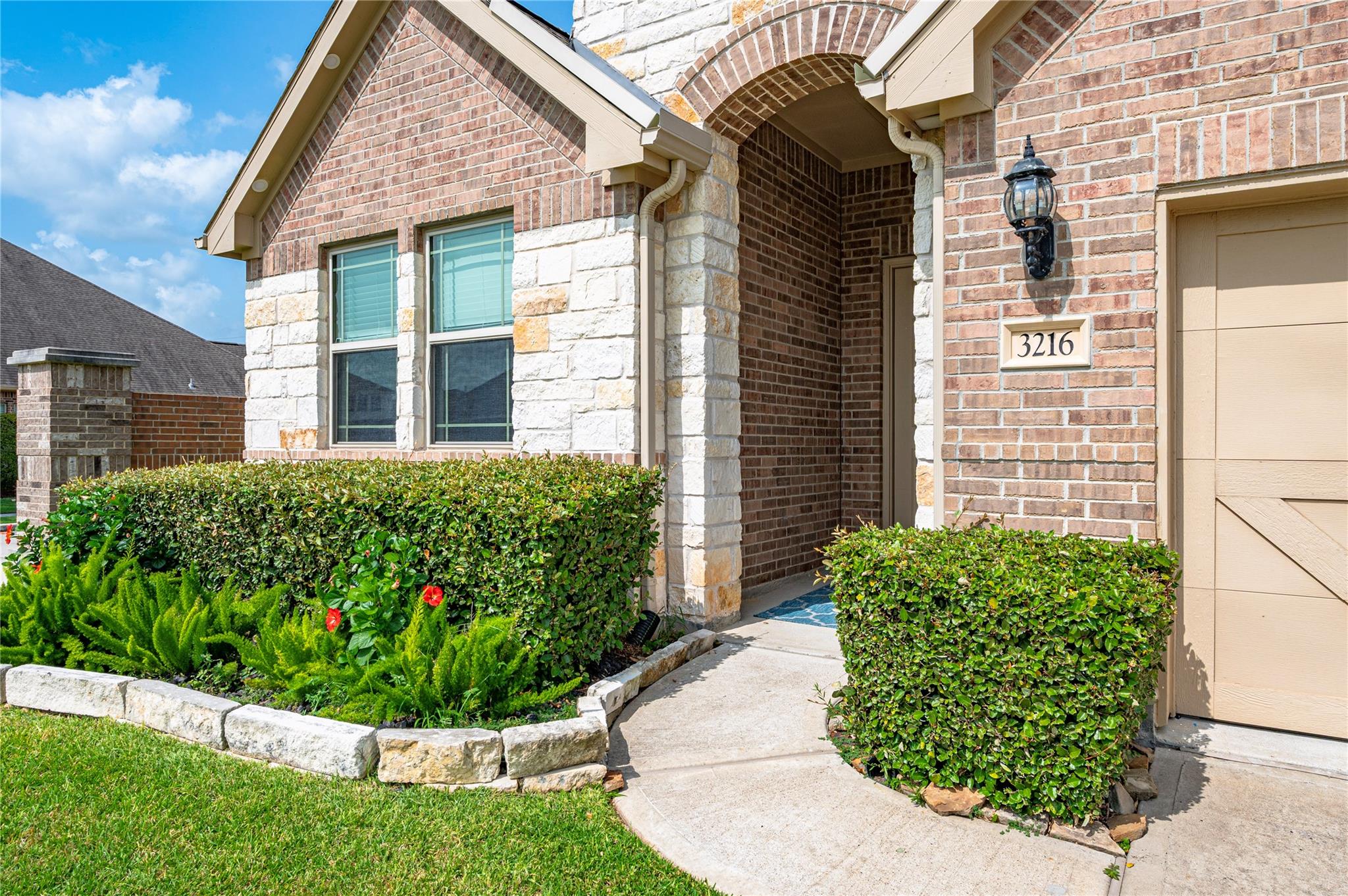 3216 Parker Drive