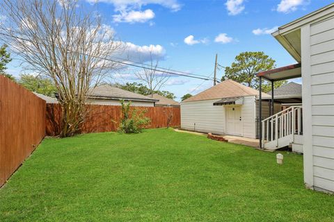 Tiny photo for 6645 Fairfield Street, Houston, TX 77023 (MLS # 97988386)