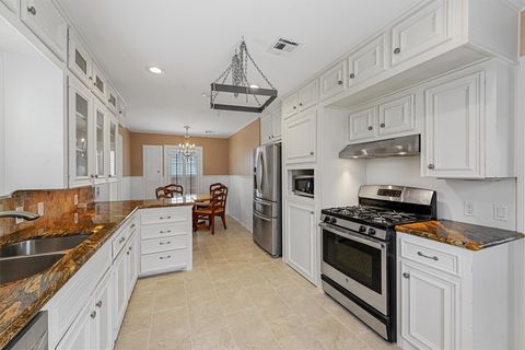 Tiny photo for 6645 Fairfield Street, Houston, TX 77023 (MLS # 97988386)