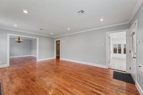 Tiny photo for 6645 Fairfield Street, Houston, TX 77023 (MLS # 97988386)