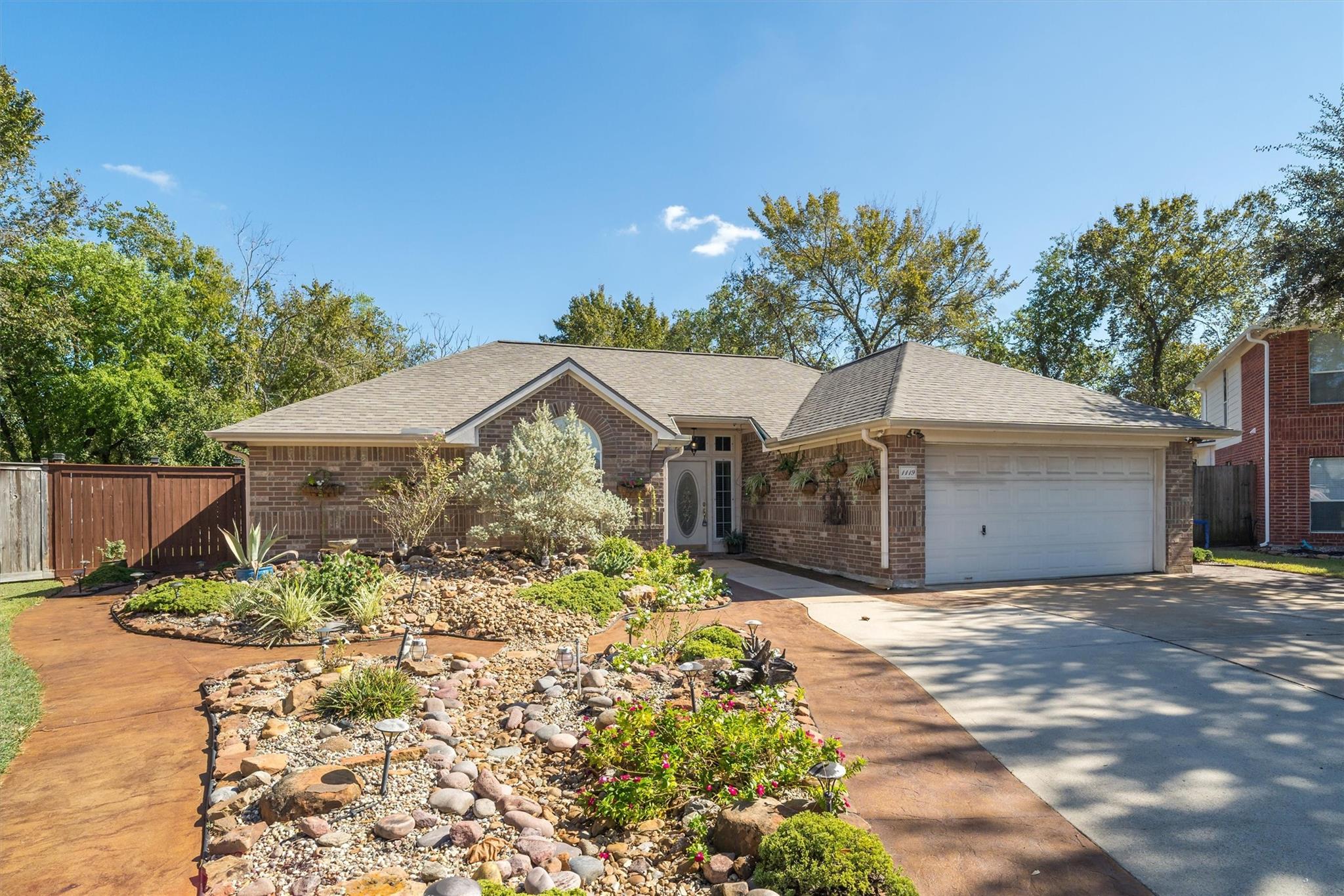 1119 Courtside Drive