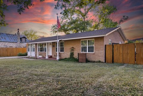 Photo of 222 State Highway 27, Comfort, TX 78013 (MLS # 26372698)