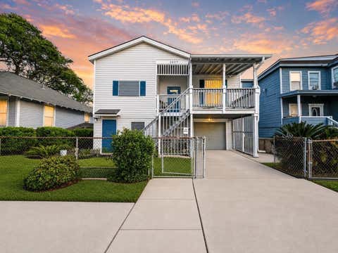 Photo of 2809 Bernardo De Galvez Avenue, Galveston, TX 77550 (MLS # 61095655)