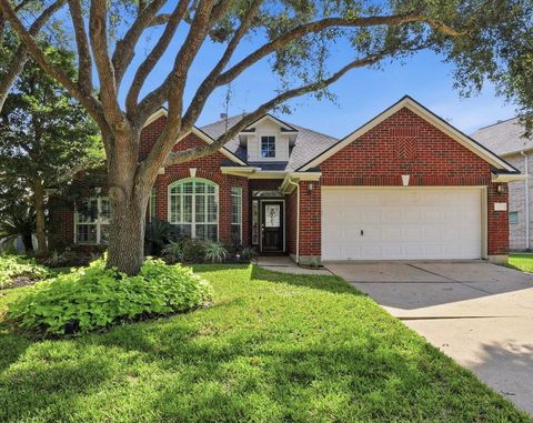 Photo of 4507 Canyon Crest Drive, League City, TX 77573 (MLS # 66949548)