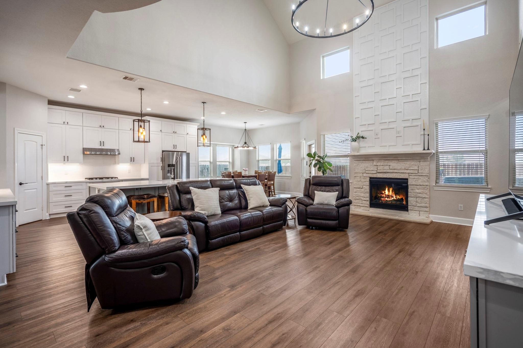 6511 Crystal Forest Trail