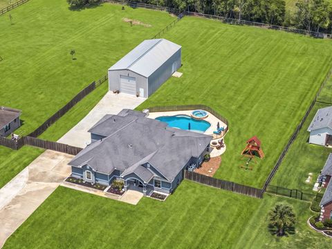 Photo of 4203 Majestic Drive, Baytown, TX 77523 (MLS # 10381388)