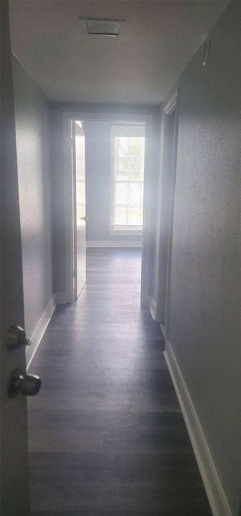 Photo of 800 Travis Street #Pecan, Columbus, TX 78934 (MLS # 43412508)