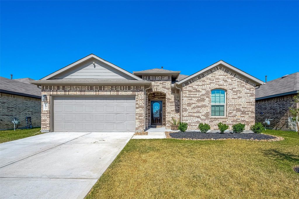 Photo of 18623 Swainboro Dr Dr, New Caney, TX 77357 (MLS # 89976150)