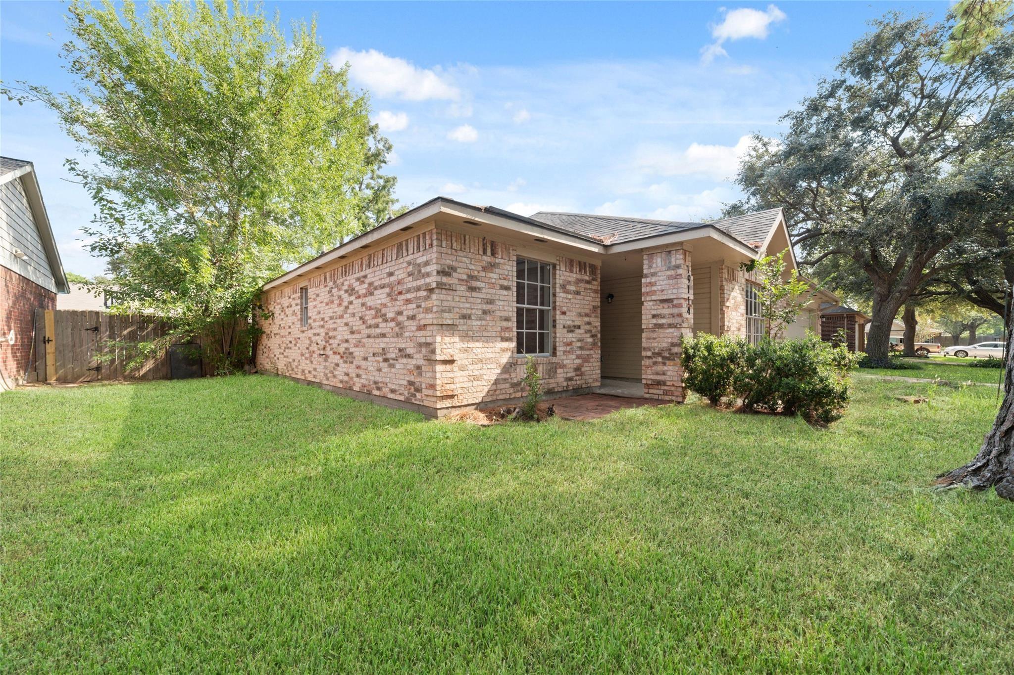 19114 Indian Grass Drive