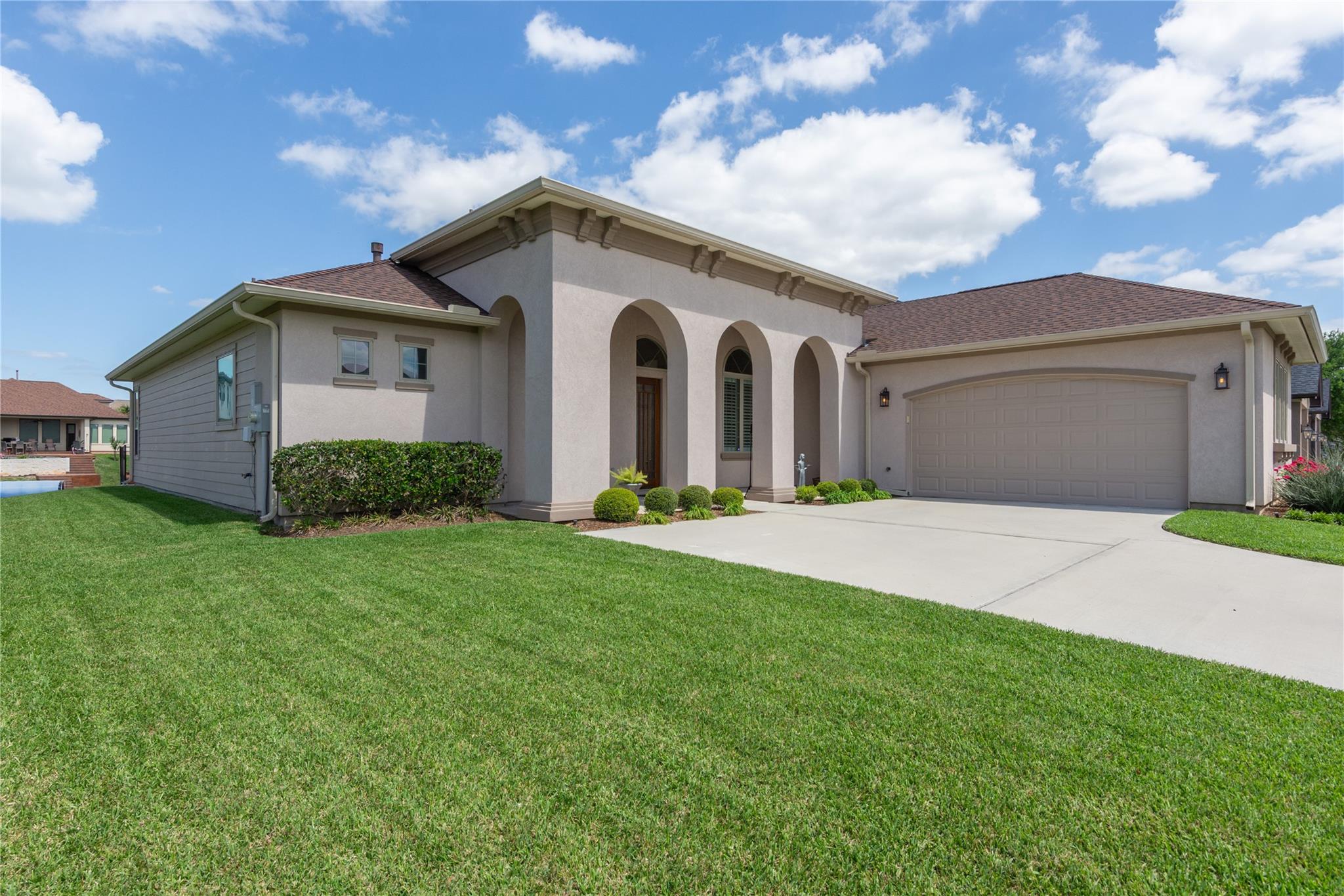 12566 St Ann Ct