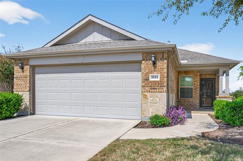 Photo of 3002 Rock Rose Lane, Richmond, TX 77469 (MLS # 30508190) Photo of 3002 Rock Rose Lane, Richmond, TX 77469 (MLS # 30508190)
