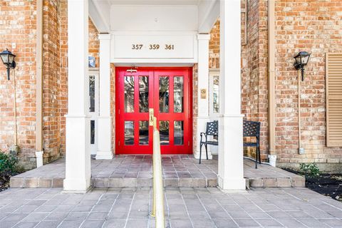 361 N Post Oak Lane 131 Houston TX 77024