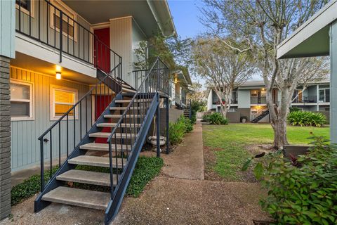 Tiny photo for 102 Strand Street #3, Galveston, TX 77550 (MLS # 17210526)