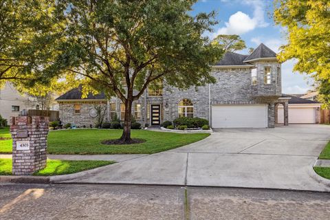 4303 Kirby Oaks Drive N Seabrook TX 77586