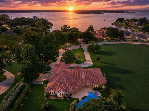 Photo of 66 Lake Estates Drive, Montgomery, TX 77356 (MLS # 57572704)