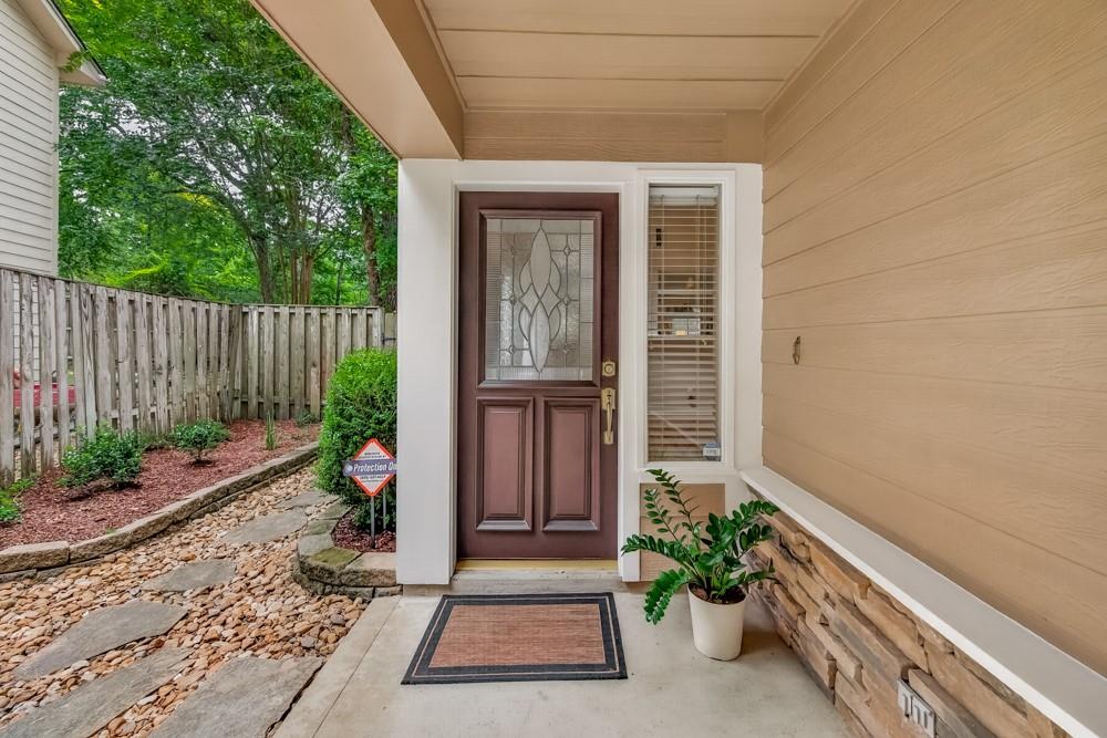 51 E Autumn Branch Circle