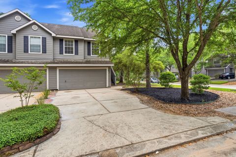 Photo of 239 Blushwood Place, The Woodlands, TX 77382 (MLS # 22609755)