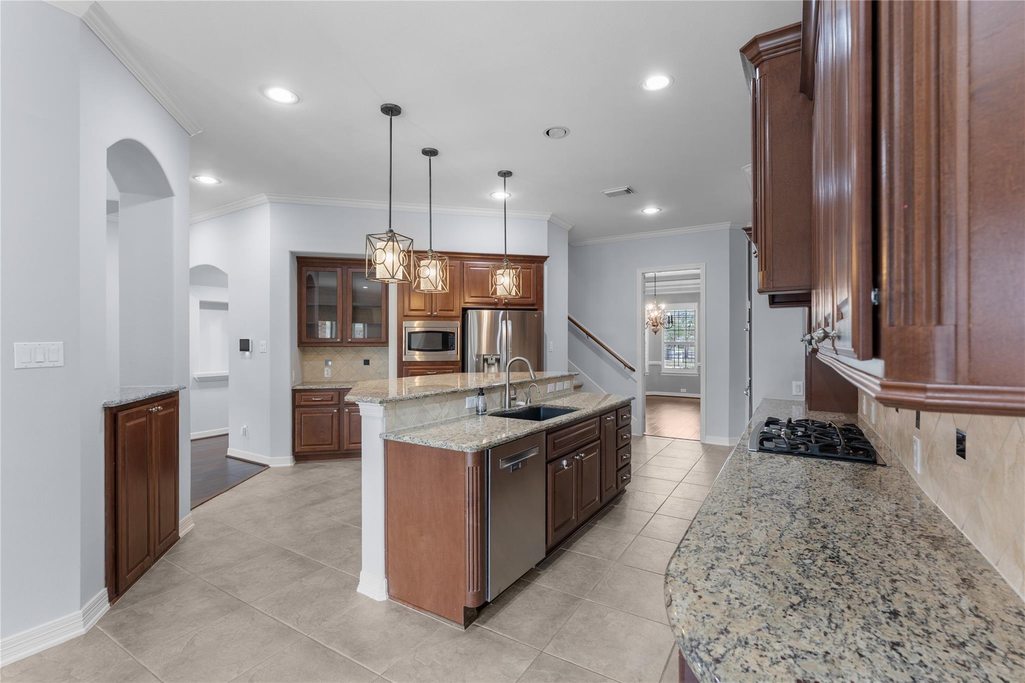 3823 Cambridgeport Court