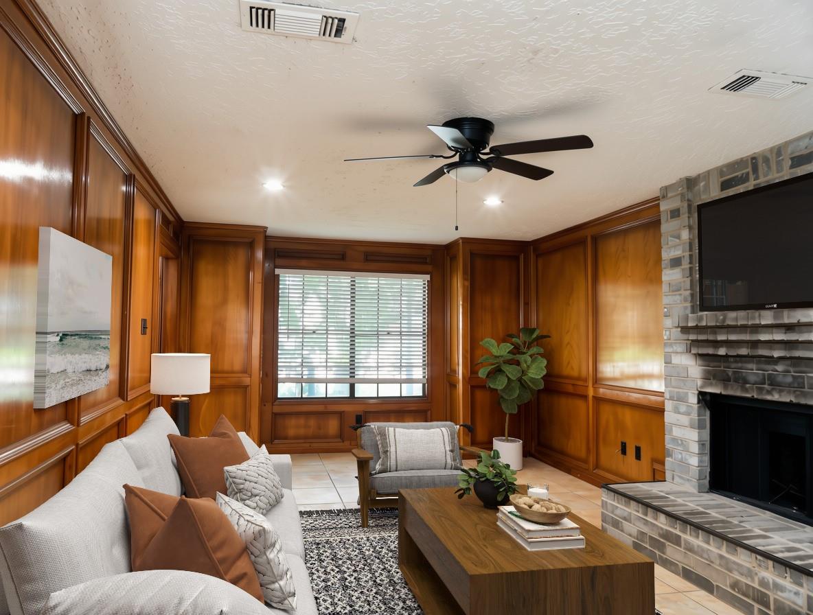 2118 Waterfall Drive