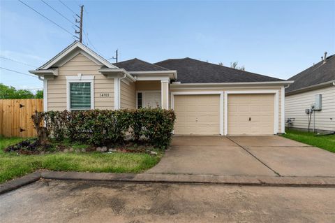 Homes For Rent - 14703 Briceland Springs Drive<br/> Houston, TX 77082