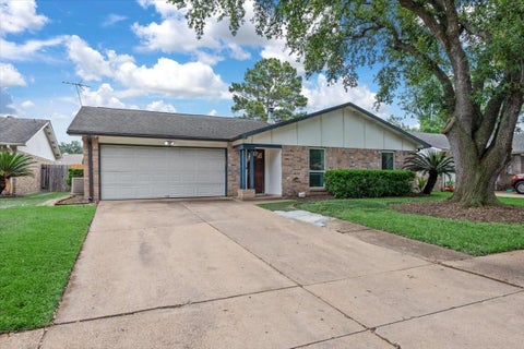 Photo of 5314 Dunnethead Drive, Houston, TX 77084 (MLS # 5282602)