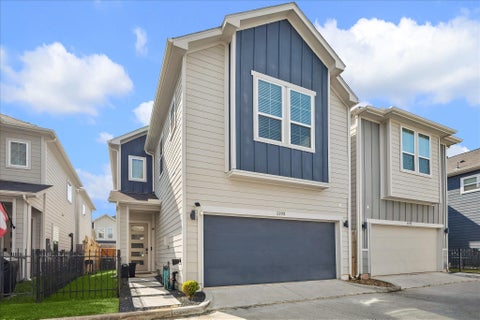 Photo of 1193 W Tidwell Road, Houston, TX 77091 (MLS # 49427994)