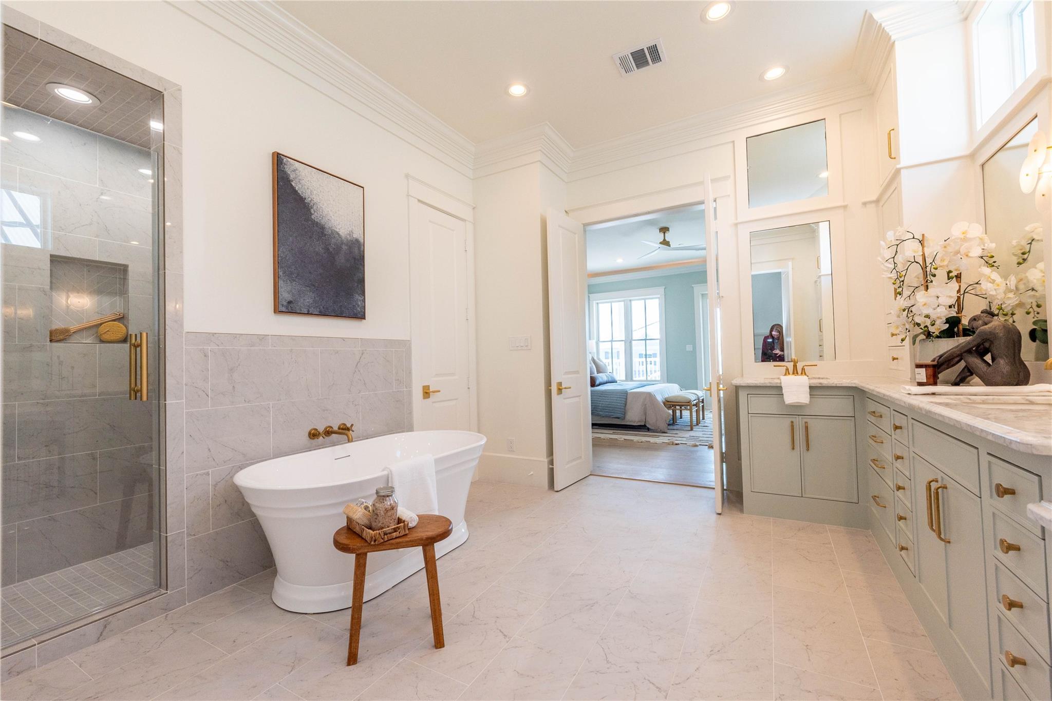 Galveston, Texas, 77554, United States, 6 Bedrooms Bedrooms, ,6 BathroomsBathrooms,Residential,Active,2014924