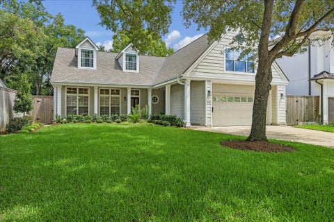 Photo of 5108 Aspen Street, Bellaire, TX 77401 (MLS # 85883515)
