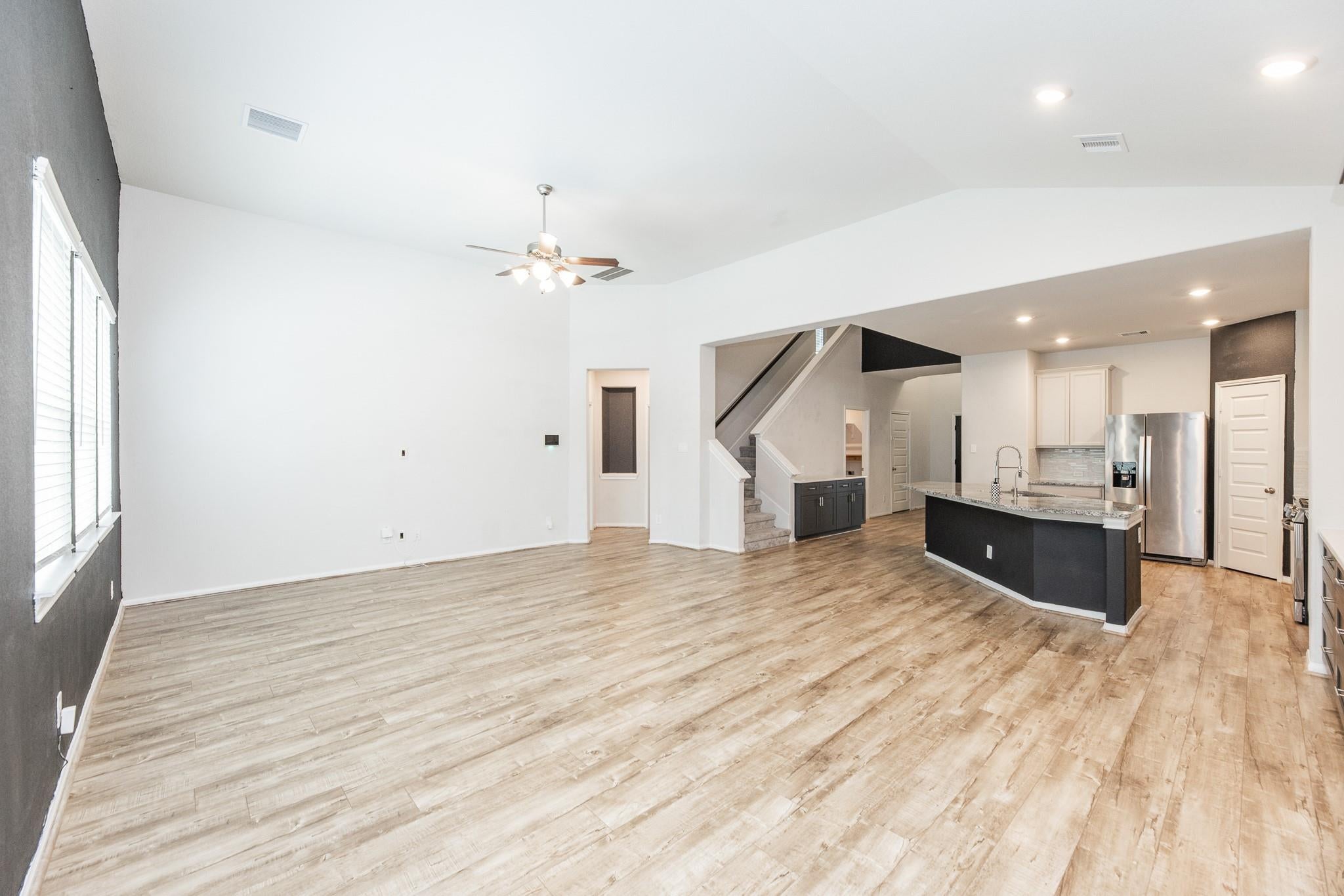 5943 Pearland Place