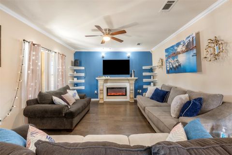 588 Road 5705 Cleveland TX 77327