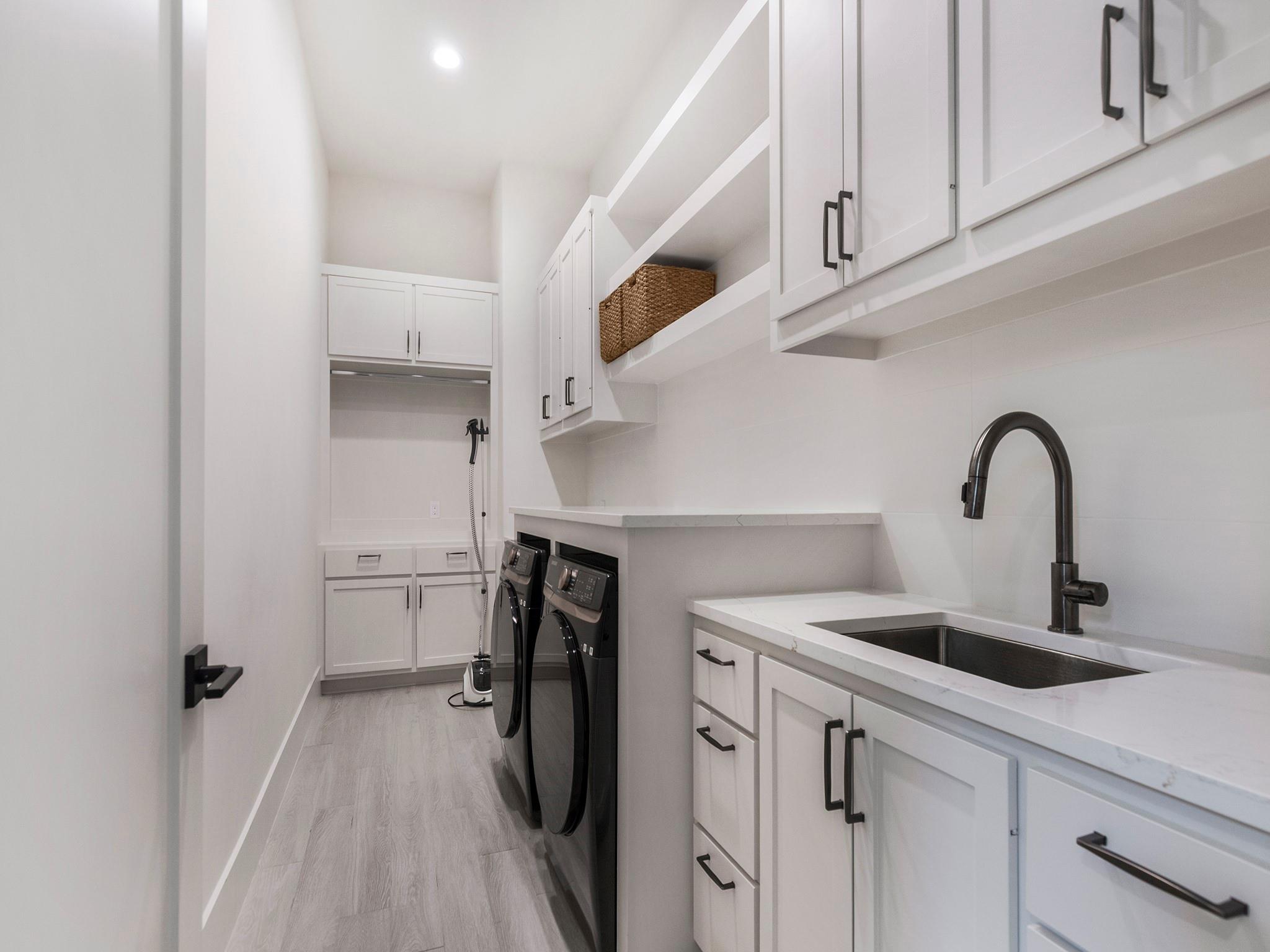 Houston, Texas, 77027, United States, 5 Bedrooms Bedrooms, ,8 BathroomsBathrooms,Residential,Active,2027285