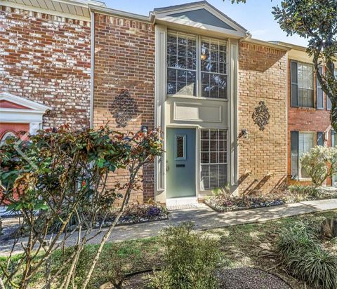Photo of 4410 Tc Jester Boulevard #13, Houston, TX 77018 (MLS # 64463520)