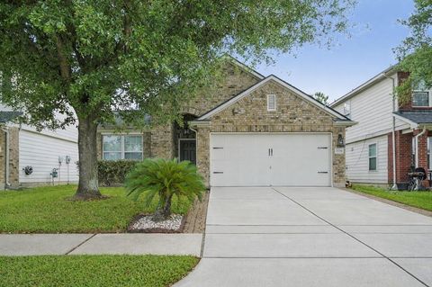 Photo of 14134 Brayford Place Drive, Houston, TX 77014 (MLS # 57213217)