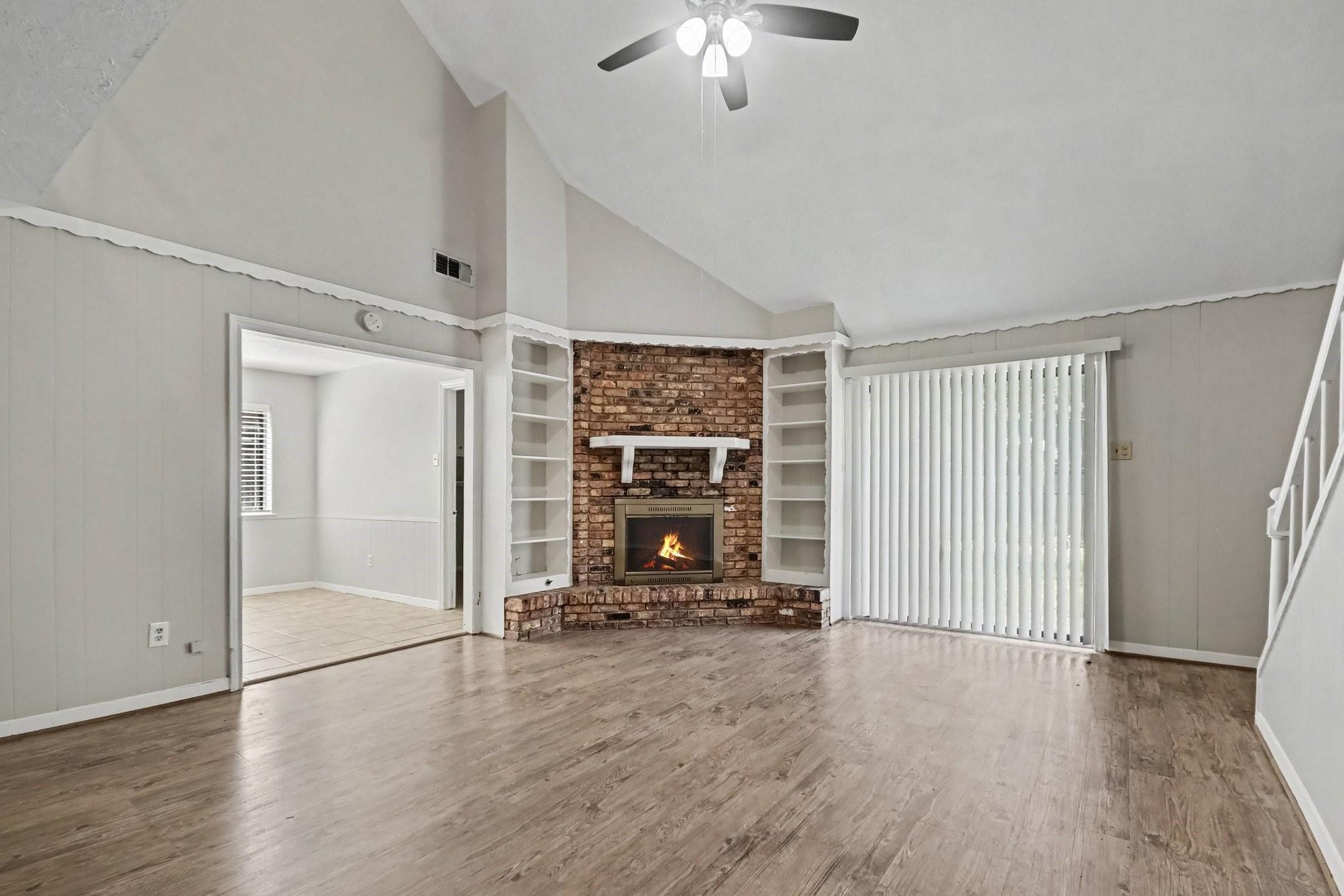 5113 Cottonwood Circle
