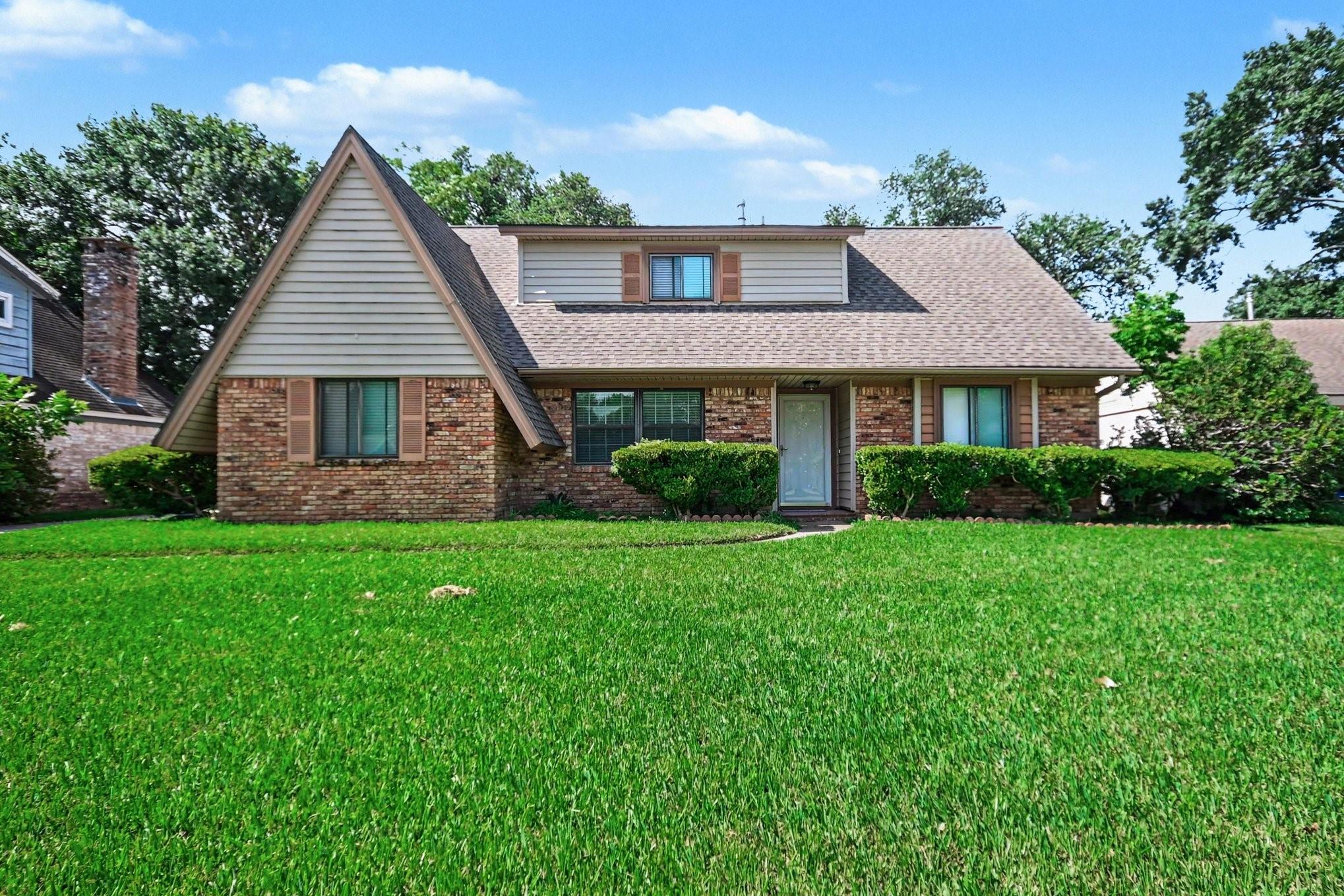 5113 Cottonwood Circle