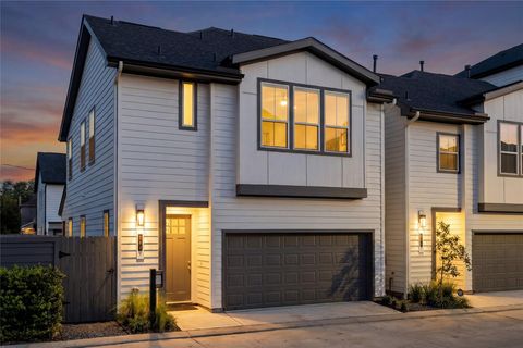 Photo of 9815 Fulton Park Lane, Houston, TX 77076 (MLS # 57038880)