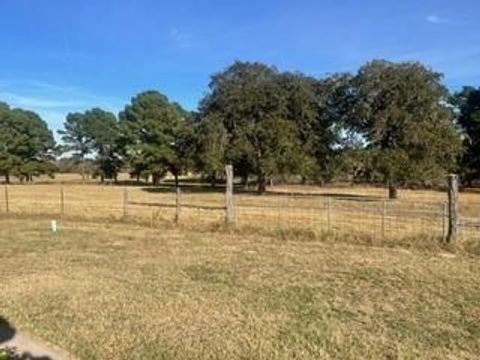 Photo of 466 Pine Ranch Road, Seguin, TX 78155 (MLS # 51700436)