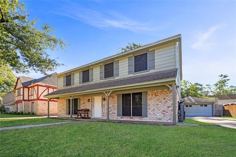 Photo of 1111 Manatee Lane, Houston, TX 77090 (MLS # 90179297)