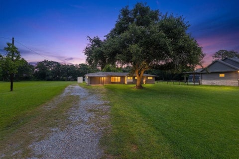 Photo of 110 Mustang Drive, Alvin, TX 77511 (MLS # 74363517)