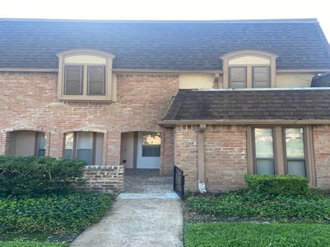 Photo of 2606 Princess Lane, Missouri City, TX 77459 (MLS # 67071565)