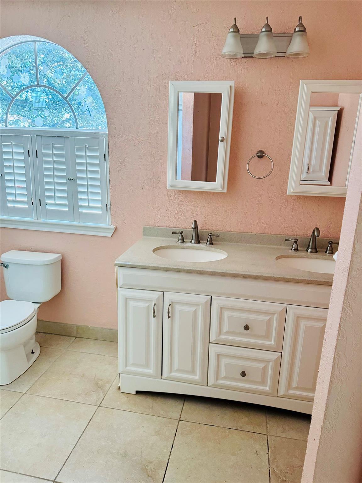 Houston, Texas 77084, United States, 4 Bedrooms Bedrooms, ,3 BathroomsBathrooms,Residential,Active,221782