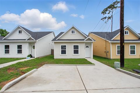 16884 Kempwood Montgomery TX 77316