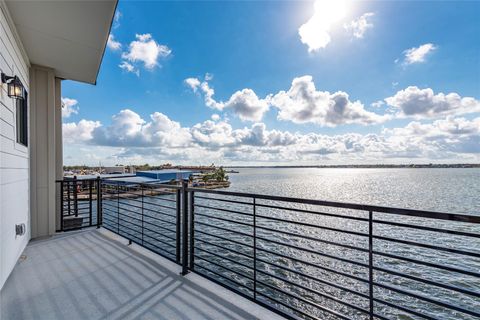 Photo of 4405 Davis Lane, Seabrook, TX 77586 (MLS # 68988934)