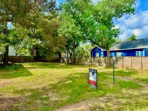Photo of 2314 Lee Street, Houston, TX 77026 (MLS # 88152938)