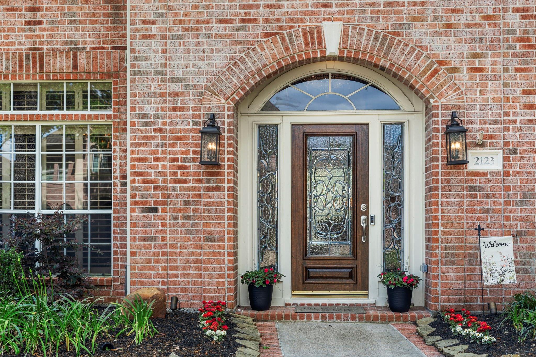 2123 White Eagle Lane